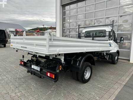 Övrigt 0 Iveco Daily 70C18H 3-S.-Kipper *R3.750mm*2xAHK* 5x (4)
