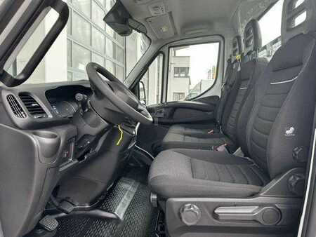 Övrigt 0 Iveco Daily 70C18H 3-S.-Kipper *R3.750mm*2xAHK* 5x (9)