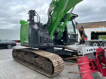 Mobilbagger 2021 Hitachi ZX225USLC-6 / 1.690h / OQ65 / Greifersäge (10)