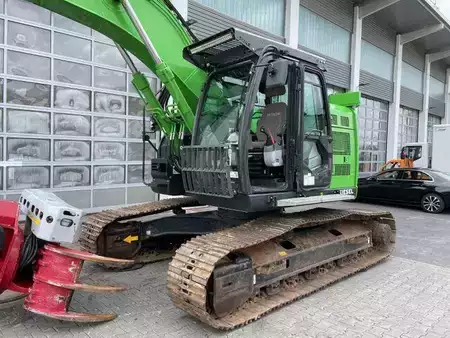 Mobilbagger 2021 Hitachi ZX225USLC-6 / 1.690h / OQ65 / Greifersäge (3)