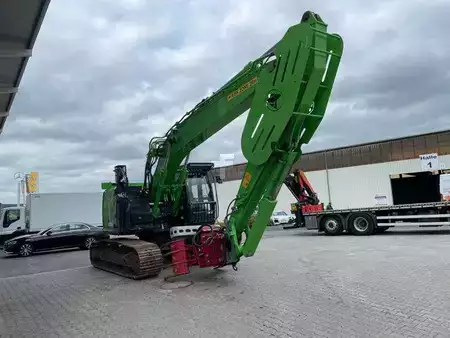 Mobilbagger 2021 Hitachi ZX225USLC-6 / 1.690h / OQ65 / Greifersäge (9)