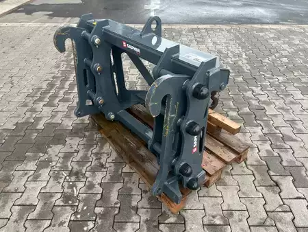 Anbauteile 2022 Saphir Lasthaken / JCB Q-Fit Aufnahme / 1.500 kg / 2022 (3)