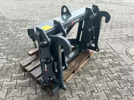 Anbauteile 2022 Saphir Lasthaken / JCB Q-Fit Aufnahme / 1.500 kg / 2022 (5)