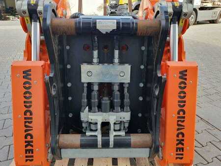 Annet 2023 WESTTECH G1250 Roderechen / Greifarme OQ65 DEMO (11)
