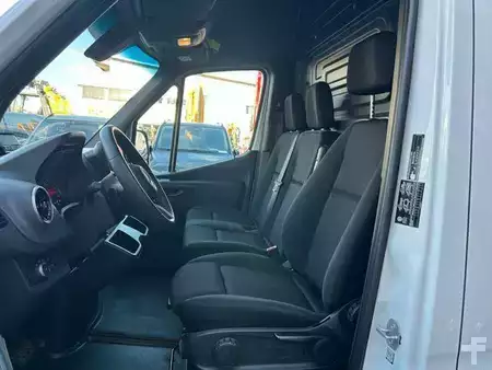 Outro 2025 Mercedes-Benz Sprinter 317 CDI 9G 3665 Klima 360Kamera Schwing (9)