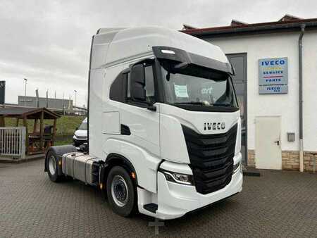 Iveco Stralis S-Way 490 T/P Intarder 2x Tank Navi