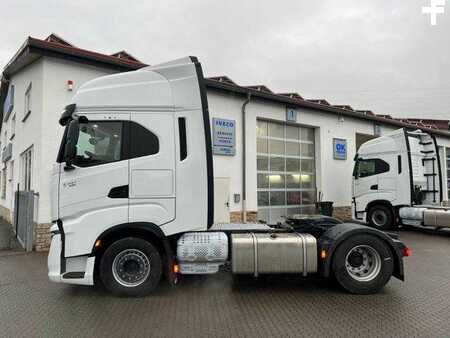 Iveco Stralis S-Way 490 T/P Intarder 2x Tank Navi