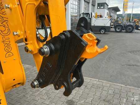 Rigid Backhoe Loader 2025 JCB 4CX / Klappschaufel / Dual Drive / Sonderedition (18)