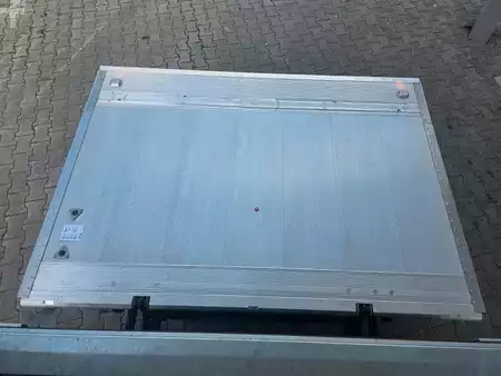 Autres 0 Iveco Eurocargo ML120E25/P LBW 1.500kg AHK 3 Sitze (15)