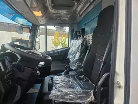 Autres 0 Iveco Eurocargo ML120E25/P LBW 1.500kg AHK 3 Sitze (18)