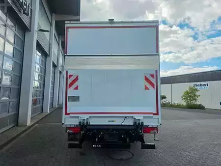 Autres 0 Iveco Eurocargo ML120E25/P LBW 1.500kg AHK 3 Sitze (8)