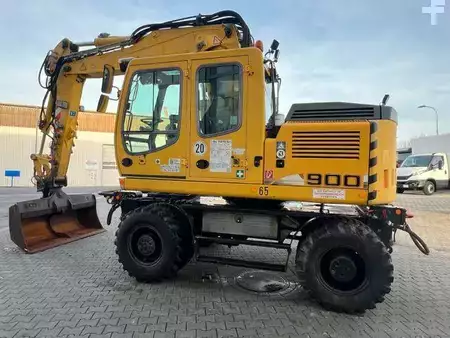 Mobilbagger 2009 Liebherr A 900 C ZW Litronic / 19.616 h / 2009 (5)