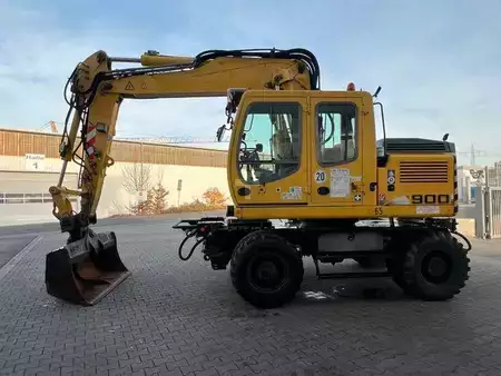 Mobilbagger 2009 Liebherr A 900 C ZW Litronic / 19.616 h / 2009 (6)