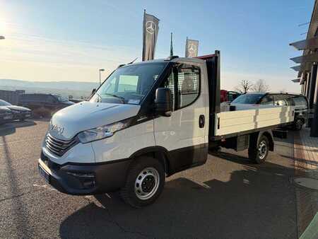 Autres 0 Iveco Daily 35S16 A8 *R3.450mm*Automatik*AHK* (3)