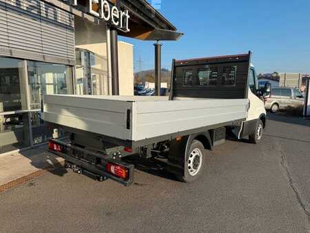 Autres 0 Iveco Daily 35S16 A8 *R3.450mm*Automatik*AHK* (8)