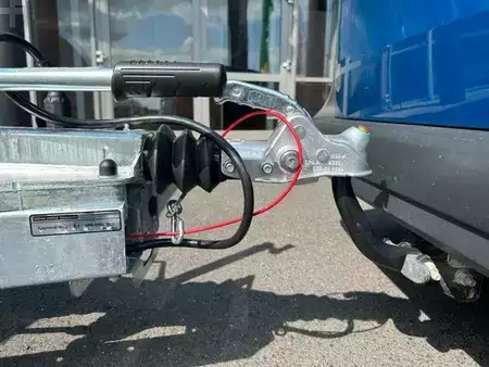 Overige 0 Brian James Race Sport / Länge: 5,03 m / 3.000 kg (15)