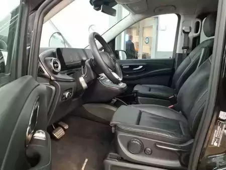 Övrigt 2024 Mercedes-Benz V 250 d AVA AMG AHK 2,5to DISTRONIC AIRMATIC (5)
