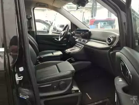 Övrigt 2024 Mercedes-Benz V 250 d AVA AMG AHK 2,5to DISTRONIC AIRMATIC (6)