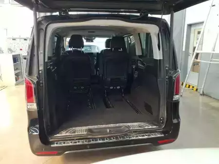 Övrigt 2024 Mercedes-Benz V 250 d AVA AMG AHK 2,5to DISTRONIC AIRMATIC (8)