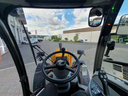 Pale Gommate 2025 JCB TM 220 SV C / Neufahrzeug / Teleskop / Gabel (11)