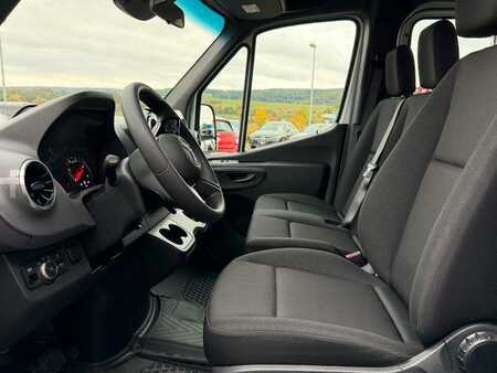 Övrigt 2025 Mercedes-Benz Sprinter 319 CDI 3665 DoKa AHK Klima LED (10)