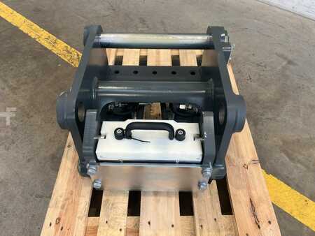 Liitteet 0 Liebherr Likufix SW48 Adapterplatte NEU lagernd / WESTTECH (2)