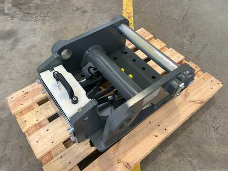 Liitteet 0 Liebherr Likufix SW48 Adapterplatte NEU lagernd / WESTTECH (9)