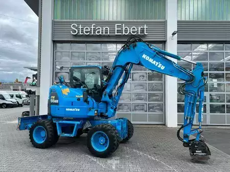 Mini excavators 2012 Komatsu PW 98MR-8 / 5.734h / Powertilt HS08 (1)