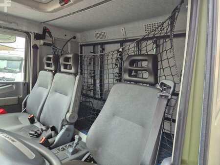 Miscelaneo 2009 Iveco Eurocargo ML100E22WM-BW 4x4 Pritsche L-Haus Bett (18)