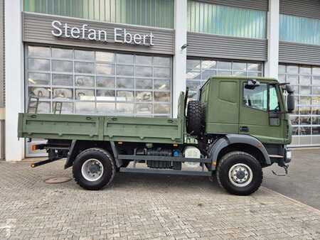 Miscelaneo 2009 Iveco Eurocargo ML100E22WM-BW 4x4 Pritsche L-Haus Bett (6)