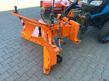 Ostatní 2021 Kubota M5101N / nur 437h / Kommunalpaket (14)
