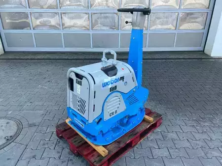 Ostatní 2022 Weber CR 6 Diesel CCD Rüttelplatte / DEMO / 2.8 h / 2022 (2)