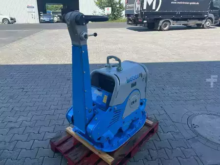 Ostatní 2022 Weber CR 6 Diesel CCD Rüttelplatte / DEMO / 2.8 h / 2022 (5)