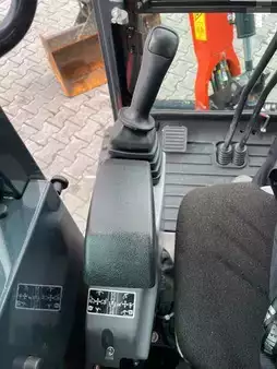 Minigraver 2024 Kubota KX019-4 / nur 299h / 2024 / Löffelpaket (18)