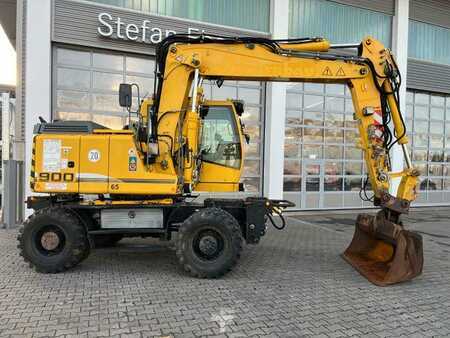 Pelle sur pneus 2009 Liebherr A 900 C ZW Litronic / 19.616 h / 2009 (2)
