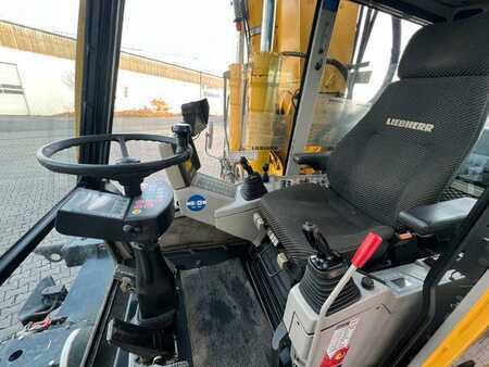 Pelle sur pneus 2009 Liebherr A 900 C ZW Litronic / 19.616 h / 2009 (9)