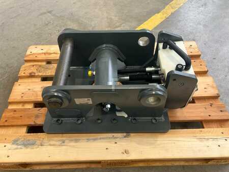 Liitteet 0 Liebherr Likufix SW33 Adapterplatte / NEU lagernd WESTTECH (4)