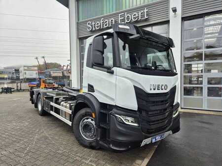 Iveco AD280X46Y/PS ON 6x2 Palfinger PHT20 Performer 5x