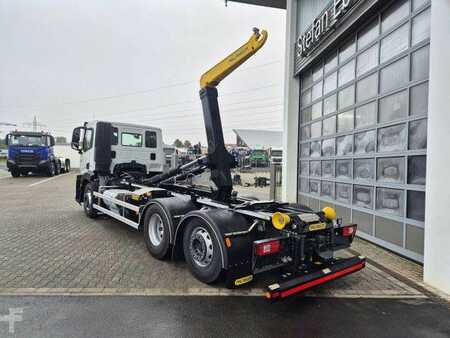 Iveco AD280X46Y/PS ON 6x2 Palfinger PHT20 Performer 5x