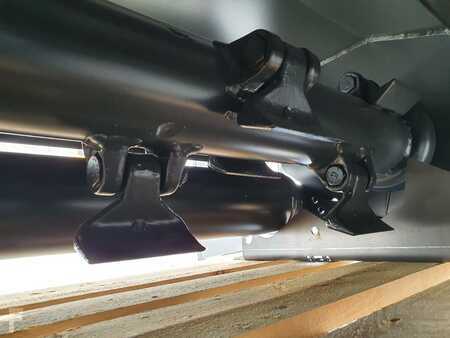 Ostatní 0 Seppi M. H3 105 / 2-5to Mulcher Drehkranz / lagernd / NE (12)