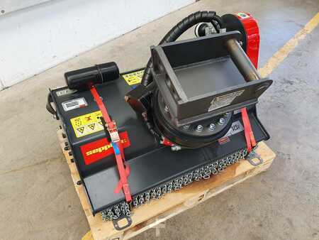 Ostatní 0 Seppi M. H3 105 / 2-5to Mulcher Drehkranz / lagernd / NE (9)