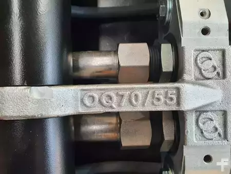 Vedlegg 0 OilQuick OQ70/55 Adapterplatte für Westtech NEU (12)