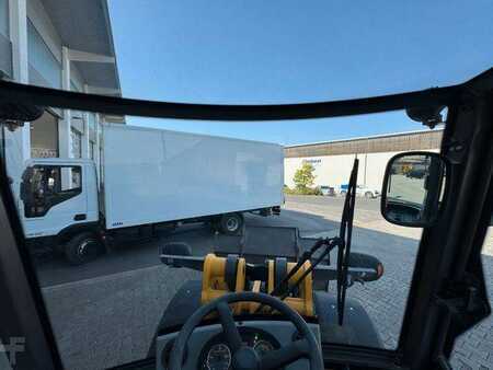 Radlader 2022 Ahlmann AX 850 / nur: 671h / 11.2022 / Gabel / Schaufel (10)