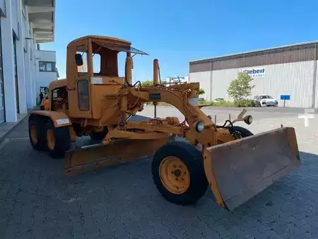 Równiarki 1963 Frisch Grader 50D / 10.752h / 1963 (2)