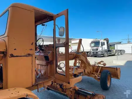 Równiarki 1963 Frisch Grader 50D / 10.752h / 1963 (6)