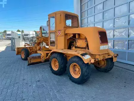 Równiarki 1963 Frisch Grader 50D / 10.752h / 1963 (9)