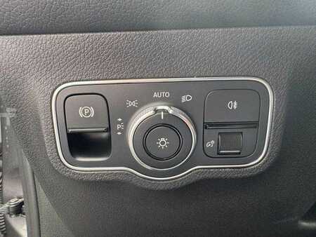Altri 2020 Mercedes-Benz GLB 200 7G Progressive 360°+Distr+ TotW+LED+IHC+ (12)