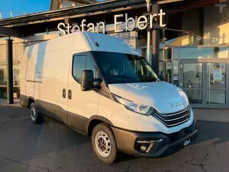 Ostatní 0 Iveco Daily 35S18 HA8 3.0L *R3.520mm*Automatik*Kamera (1)