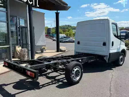 Pozostałe 0 Iveco Daily 35S16 HA8 *R3.450mm*Automatik* (6)