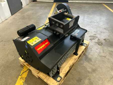 Ostatní 0 Seppi M. H3 105 / Schlegelmulcher 2-5to lagernd! / NEU (4)